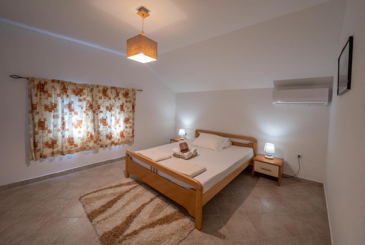 Villa Amfora Lipci Екстер'єр фото