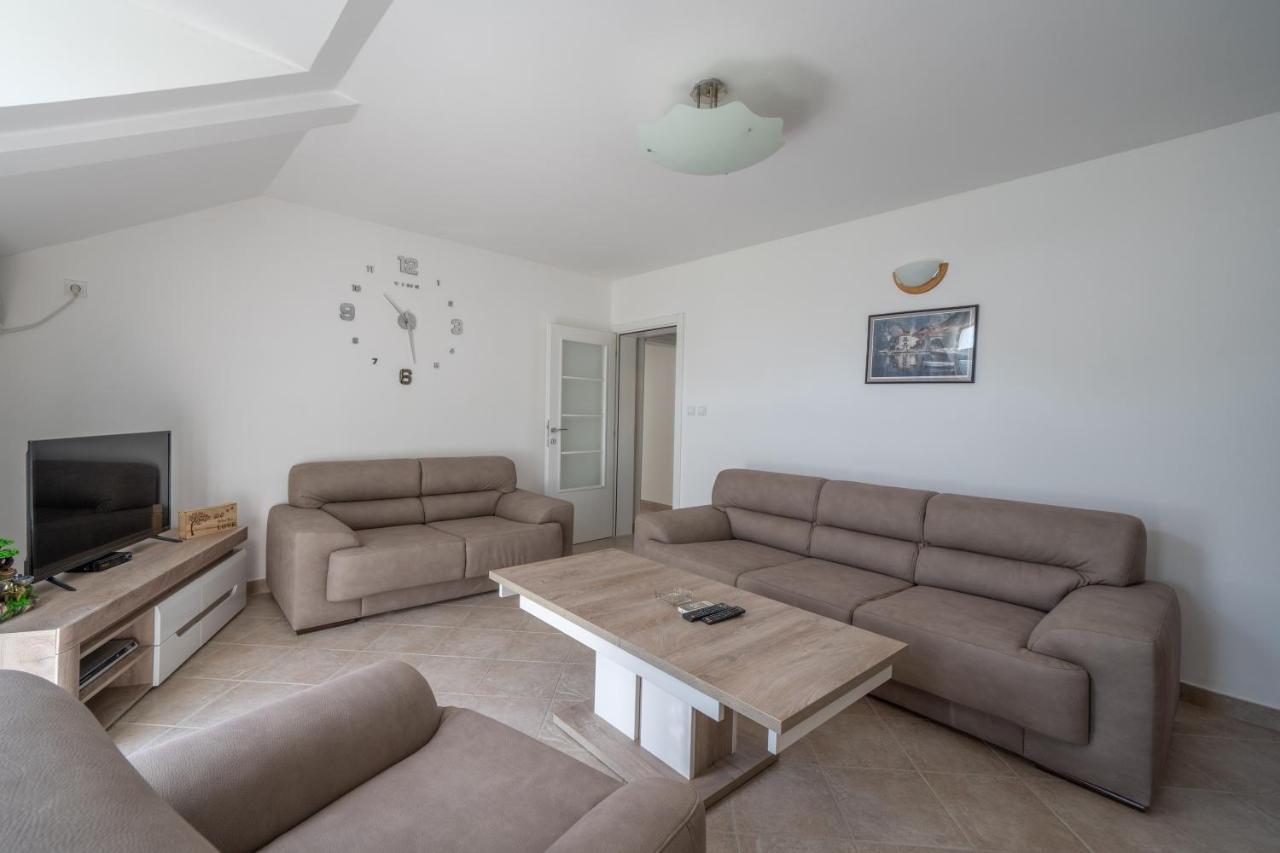 Villa Amfora Lipci Екстер'єр фото