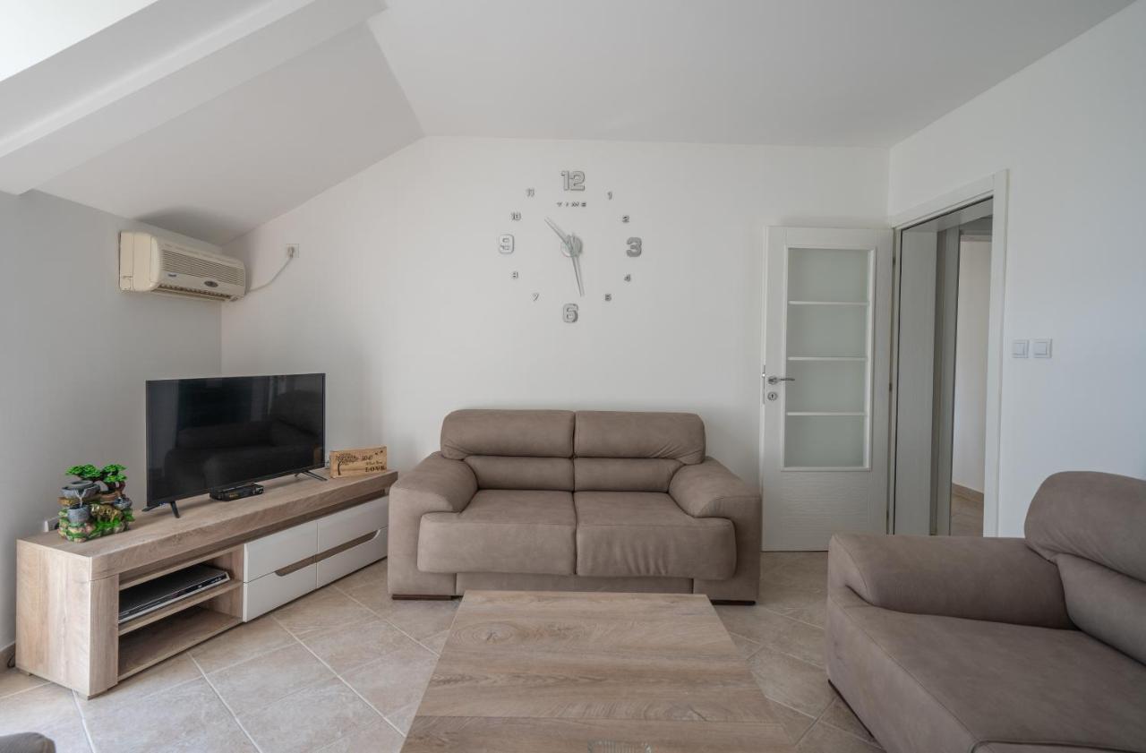 Villa Amfora Lipci Екстер'єр фото